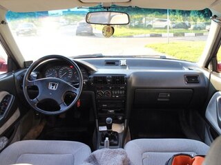 1992 Honda Accord IV, красный, 60000 рублей, вид 5