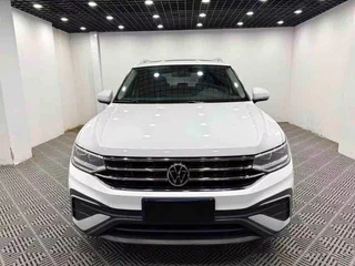 2022 Volkswagen Tiguan L II Рестайлинг (China Market), белый, 2550000 рублей, вид 1