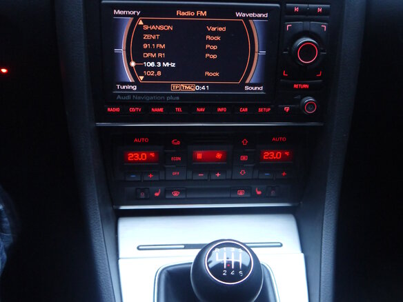2006 Audi A4 III (B7), серый - вид 5