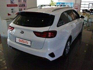 2019 Kia Ceed III, белый, 2500000 рублей, вид 4