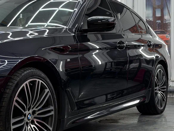 2019 BMW 5 серии 530d xDrive VII (G30/G31/G38), чёрный, 4699000 рублей
