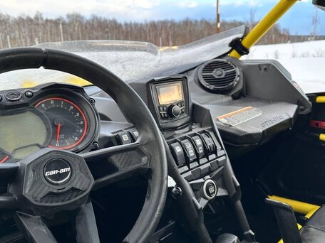 2017 BRP Can-Am Maverick X3, жёлтый, 2650000 рублей, вид 5