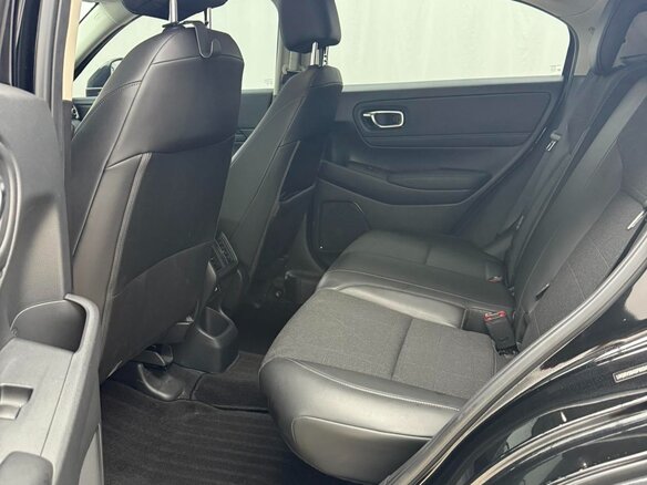2023 Honda Vezel II, чёрный, 1540000 рублей - вид 10
