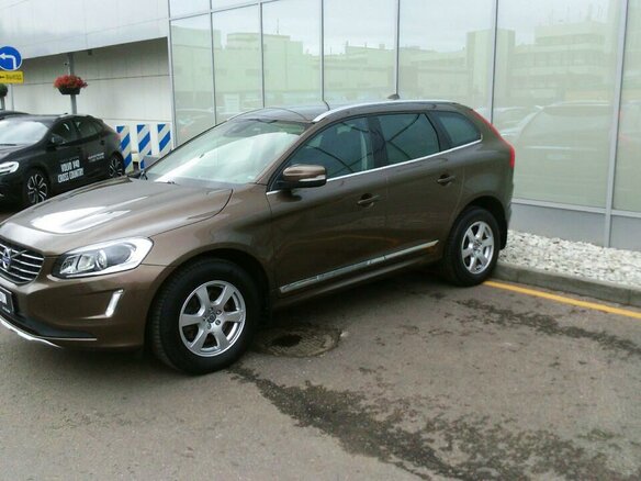 2014 Volvo XC60 I Рестайлинг, коричневый - вид 2