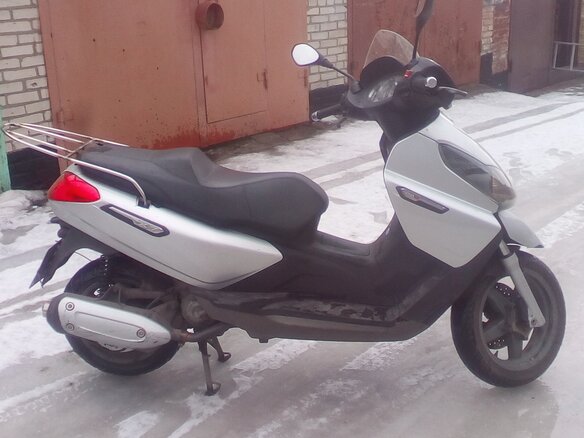 2009 Piaggio X7, серебристый, 150000 рублей - вид 8