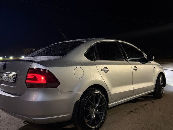 2011 Volkswagen Polo V, серебристый, 719000 рублей - вид 6