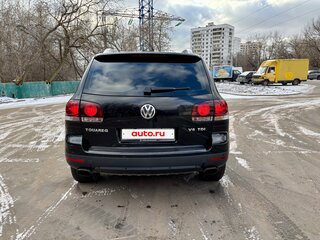 2008 Volkswagen Touareg I Рестайлинг, чёрный, 1150000 рублей, вид 4