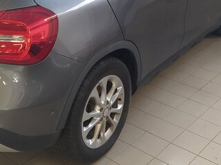 2014 Mercedes-Benz GLA 250 I (X156), серый, 2100000 рублей, вид 3