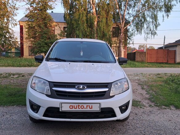 2015 Lada (ВАЗ) Granta I, белый, 550000 рублей
