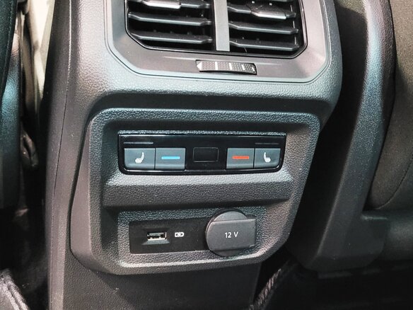 2019 Volkswagen Tiguan II, чёрный, 3200000 рублей - вид 5