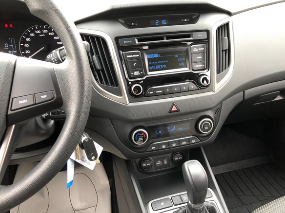 2017 Hyundai Creta I, серый, 2000000 рублей - вид 12