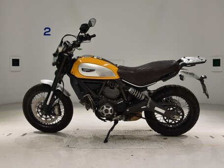 2016 Ducati Scrambler 800, золотистый, 600000 рублей, вид 2