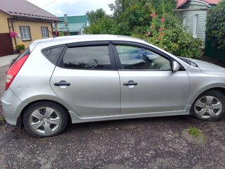 2010 Hyundai i30 I Рестайлинг, серебристый, 500000 рублей, вид 1