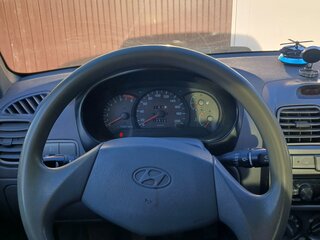 2011 Hyundai Accent ТагАЗ II, серебристый, 200000 рублей, вид 5