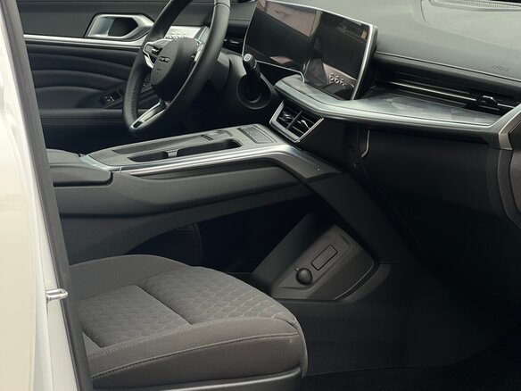 2024 Haval F7 II, белый, 2750000 рублей - вид 6