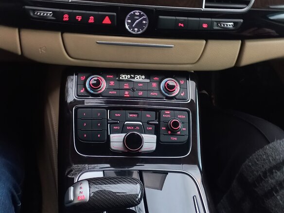 2016 Audi A8 Long III (D4) Рестайлинг, чёрный, 2850000 рублей - вид 15