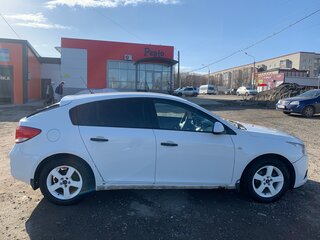 2012 Chevrolet Cruze I, белый, 480000 рублей, вид 4