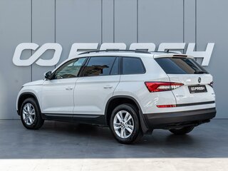 2019 Skoda Kodiaq I, белый, 2860000 рублей, вид 2