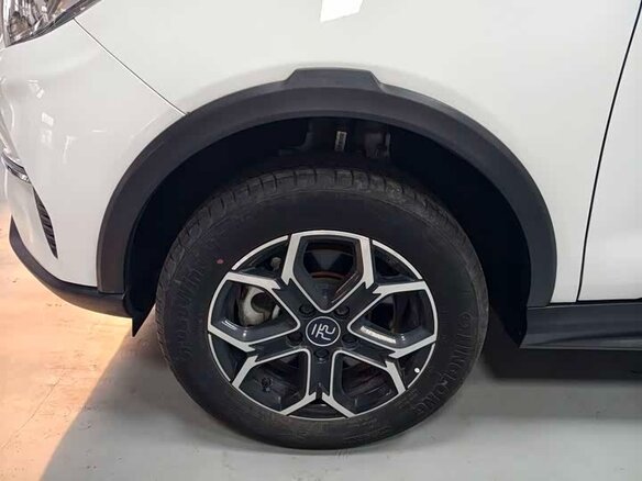 2023 BYD Yuan Pro (50 kWh) I Рестайлинг 2 (Pro), белый, 1420000 рублей - вид 15
