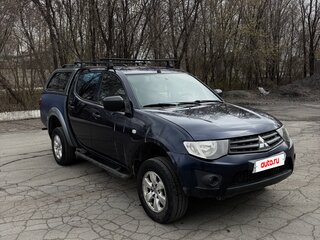 2010 Mitsubishi L200 IV, синий, 800000 рублей, вид 3