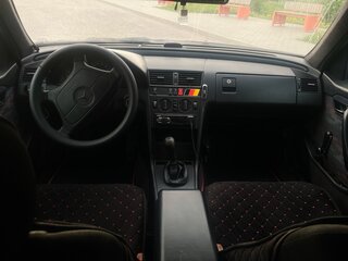 1993 Mercedes-Benz C-Класс 180 (PMS) I (W202), красный, 215000 рублей, вид 5