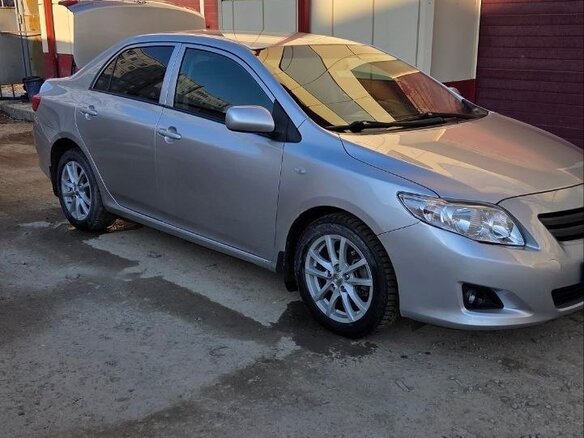 2008 Toyota Corolla X (E140, E150), серебристый - вид 4