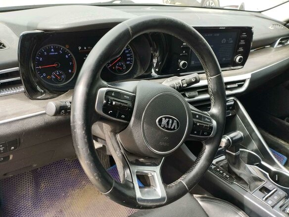 2021 Kia K5 III, белый, 1369425 рублей - вид 8