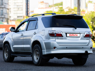 2009 Toyota Fortuner I Рестайлинг, серый, 1700000 рублей, вид 1