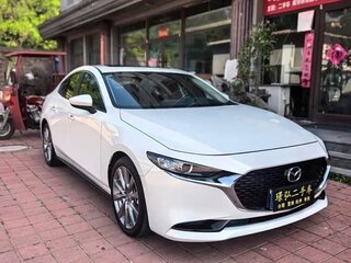 2021 Mazda 3 Axela IV (BP), белый, 1277777 рублей, вид 3