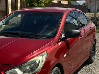 2011 Hyundai Solaris I, красный, 750000 рублей, вид 3