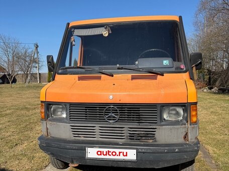1992 Mercedes-Benz T1, оранжевый, 149000 рублей, вид 2