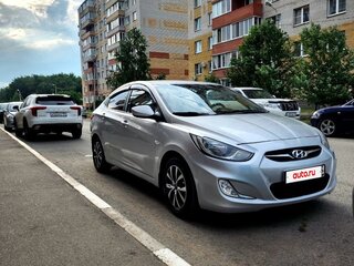 2012 Hyundai Solaris I, серебристый, 650000 рублей, вид 1