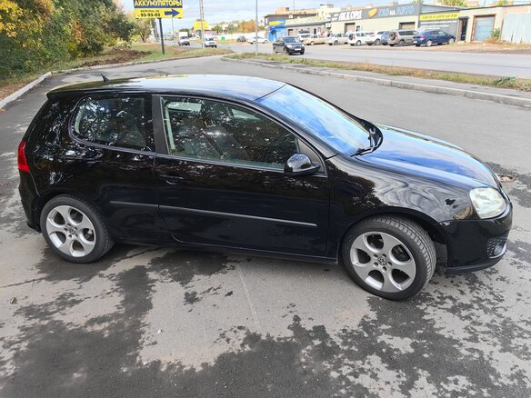 2006 Volkswagen Golf V, чёрный, 650000 рублей - вид 3