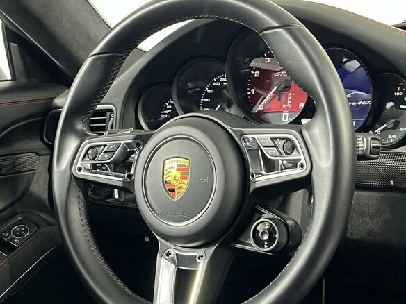 2017 Porsche 911 Carrera 4 GTS VII (991) Рестайлинг, белый, 11490000 рублей - вид 13