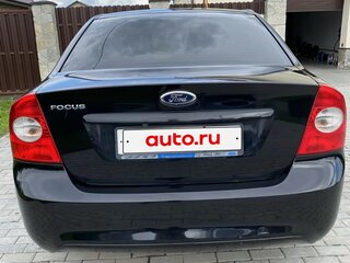 2011 Ford Focus II Рестайлинг, чёрный, 650000 рублей, вид 4