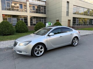 2011 Opel Insignia I, серебристый, 750000 рублей, вид 1