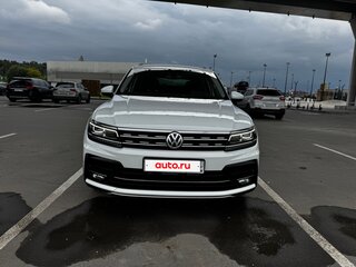 2020 Volkswagen Tiguan II, белый, 2750000 рублей, вид 1