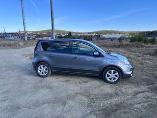 2013 Nissan Note I Рестайлинг, серый, 800000 рублей, вид 4