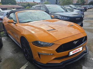 2019 Ford Mustang VI Рестайлинг, оранжевый, 2104000 рублей, вид 2