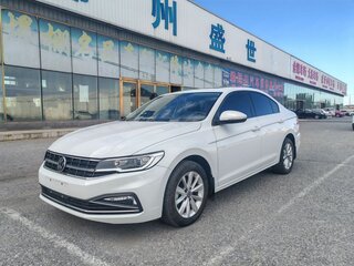 2022 Volkswagen Bora IV (China Market) Рестайлинг, белый, 1400000 рублей, вид 1