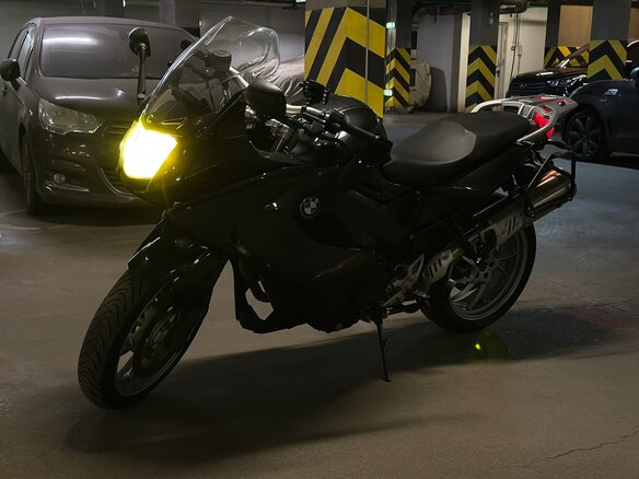 2015 BMW F 800 GT, серый, 680000 рублей - вид 9