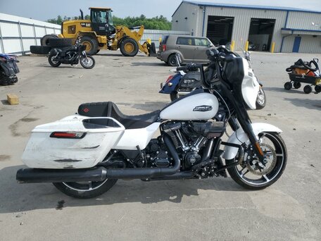 2024 Harley-Davidson Street Glide, белый, 2143000 рублей, вид 1