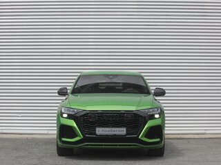 2021 Audi RS Q8 I, зелёный, 15350000 рублей, вид 2