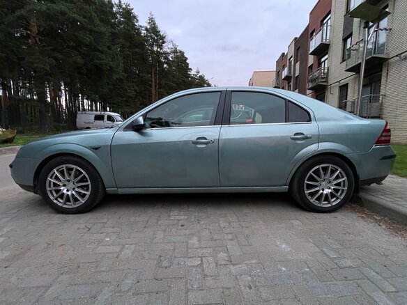 2001 Ford Mondeo III, зелёный, 270000 рублей - вид 8