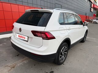 2018 Volkswagen Tiguan II, белый, 2260000 рублей, вид 4