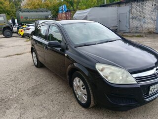 2009 Opel Astra H Рестайлинг, чёрный, 450000 рублей, вид 1