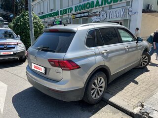 2017 Volkswagen Tiguan II, серебристый, 1940000 рублей, вид 5
