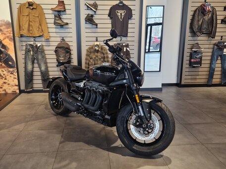2025 Triumph Rocket III, чёрный, 3890000 рублей, вид 4