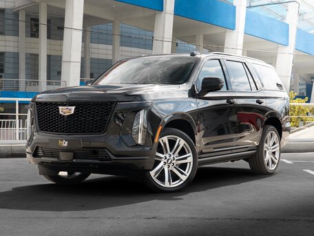 2025 Cadillac Escalade V Рестайлинг, чёрный, 19490000 рублей, вид 1