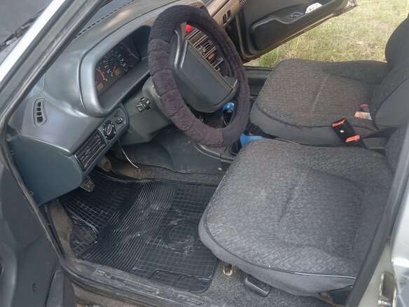 2009 Lada (ВАЗ) 2114, серебристый, 130000 рублей - вид 3